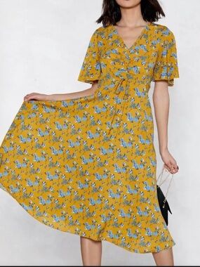 Nasty Gal Mustard Yellow Floral V-Neck Midi Dress